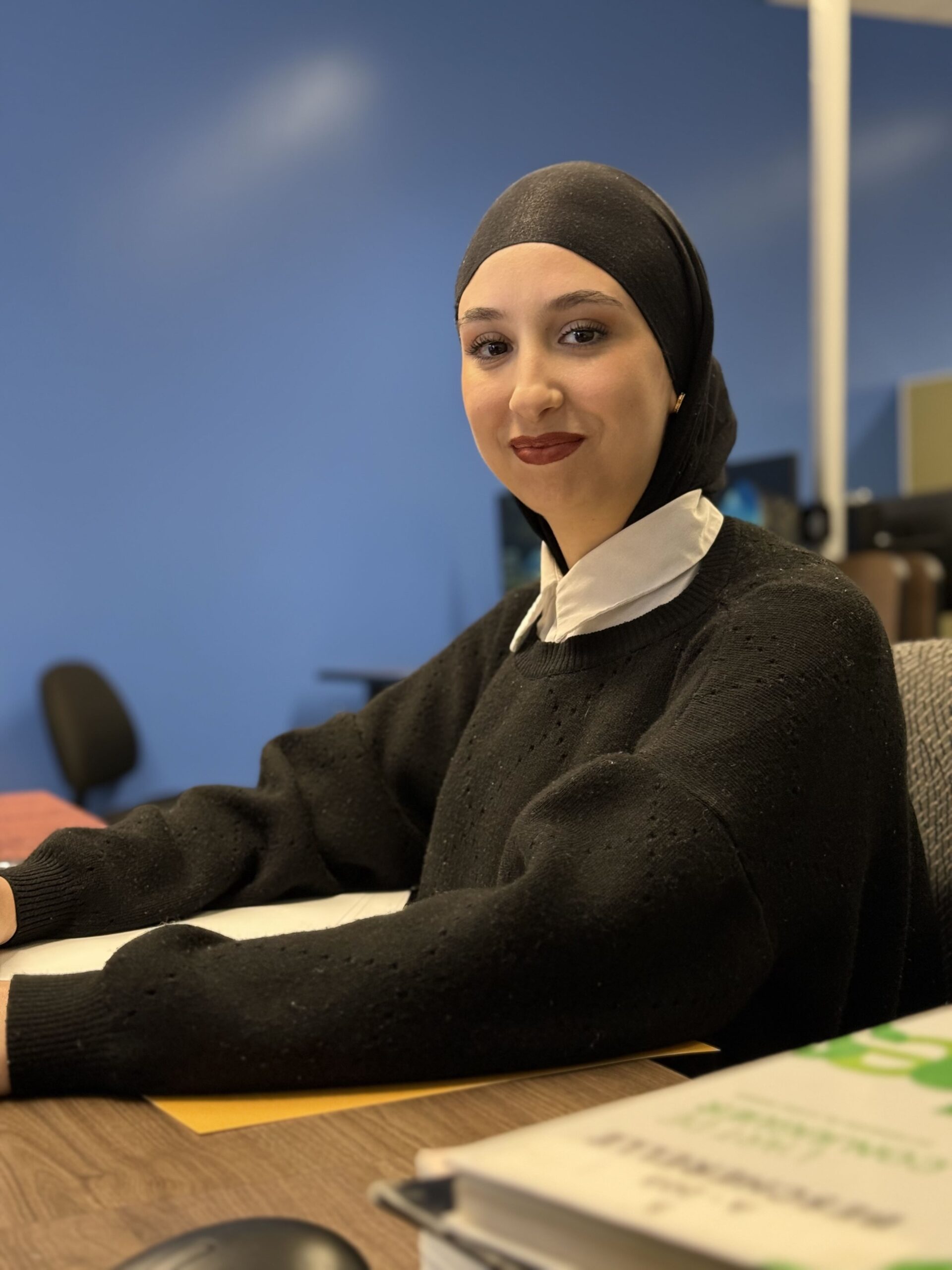 Thinhinane Ouzzane étudiante en Secrétariat au CFP Léonard-De Vinci